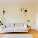 Guestready - Tranquil Retreat In Chapelizod