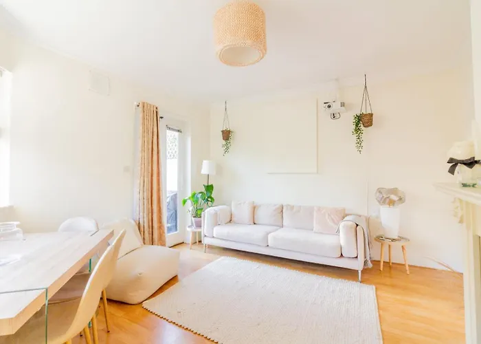 Guestready - Tranquil Retreat In Chapelizod