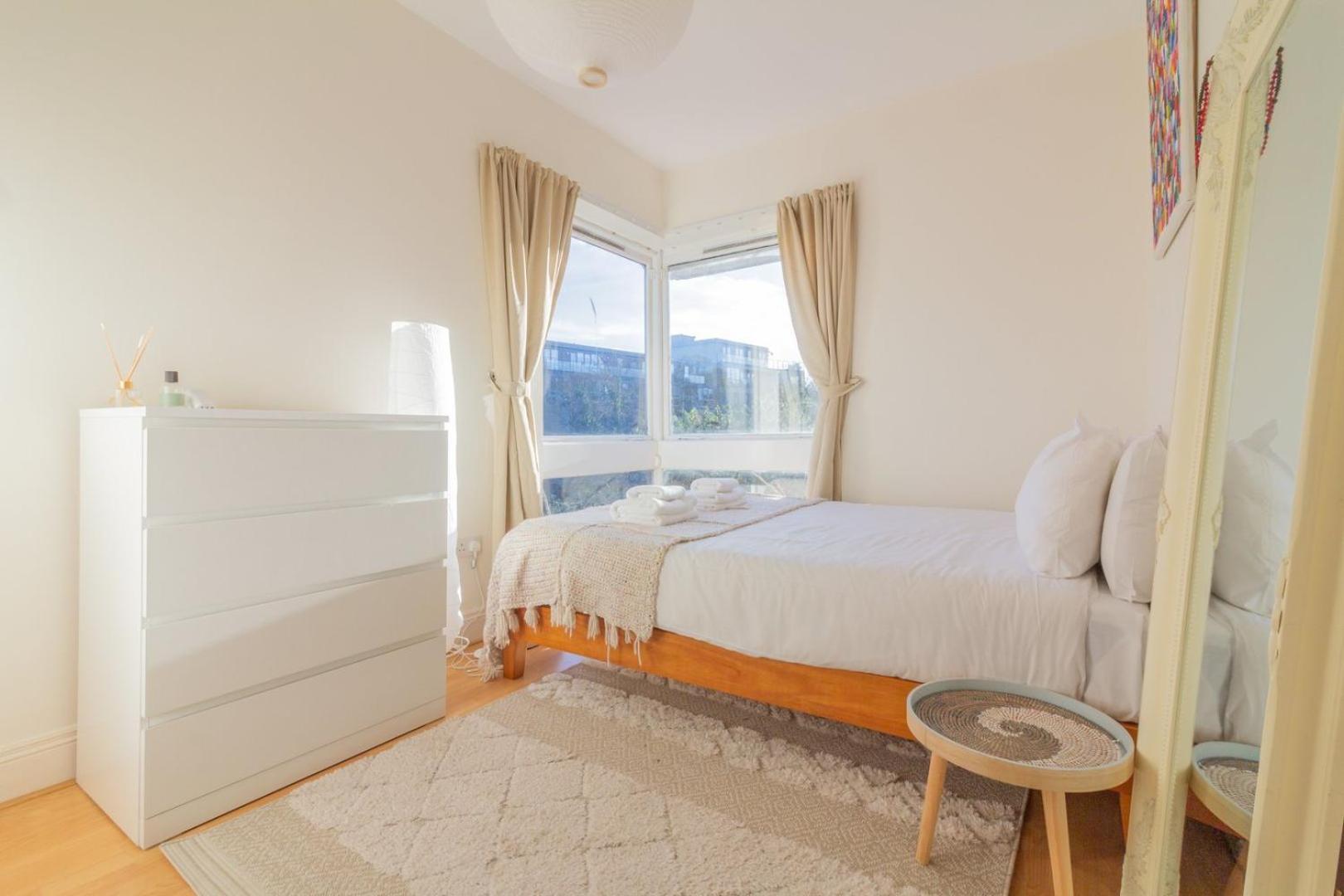 Guestready - Tranquil Retreat In Chapelizod Dublin