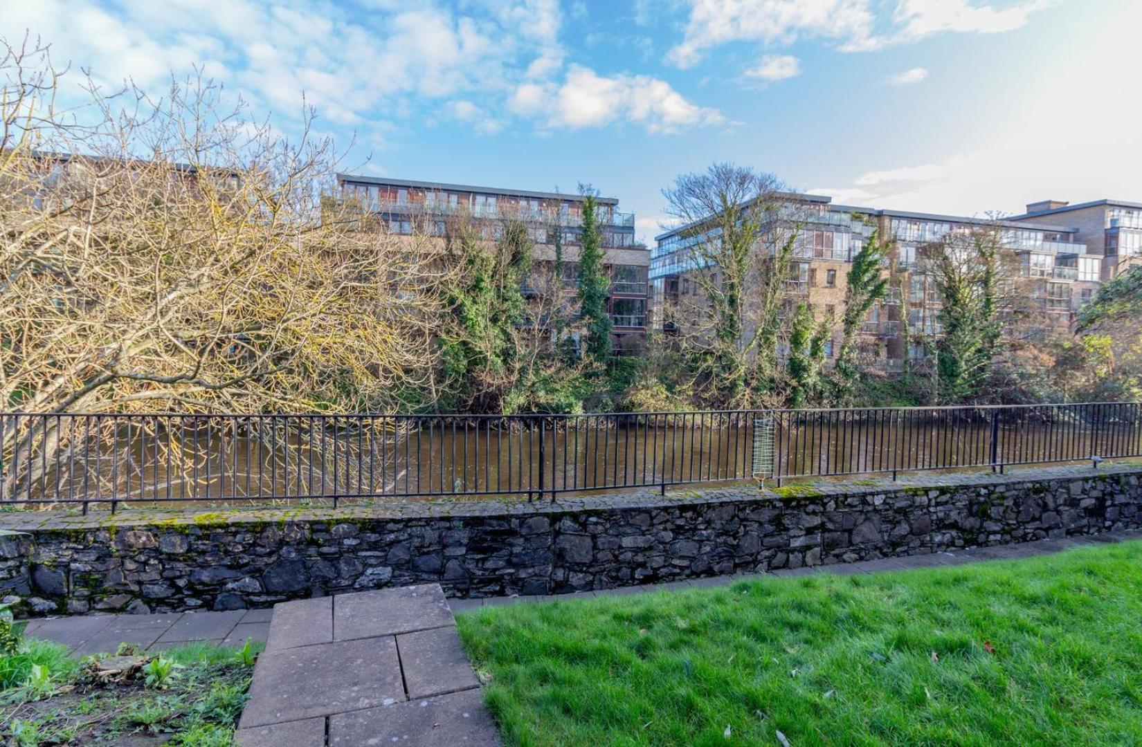Guestready - Tranquil Retreat In Chapelizod